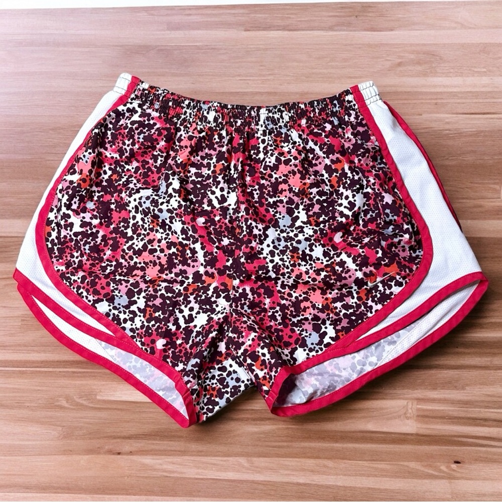 EUC Nike Dri-FIT Mid-Rise Tempo Running Shorts
